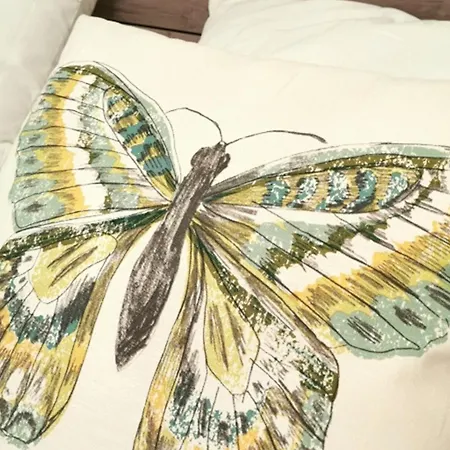 De Charme A Avec Jardin Et Climatisation - Fr-1-489-338