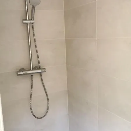 De Charme A Avec Jardin Et Climatisation - Fr-1-489-338 Vakantiehuis *