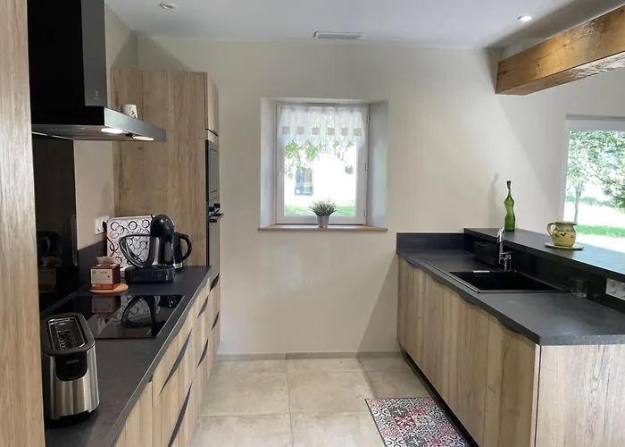 Дом отдыха De Charme A Avec Jardin Et Climatisation - Fr-1-489-338 *